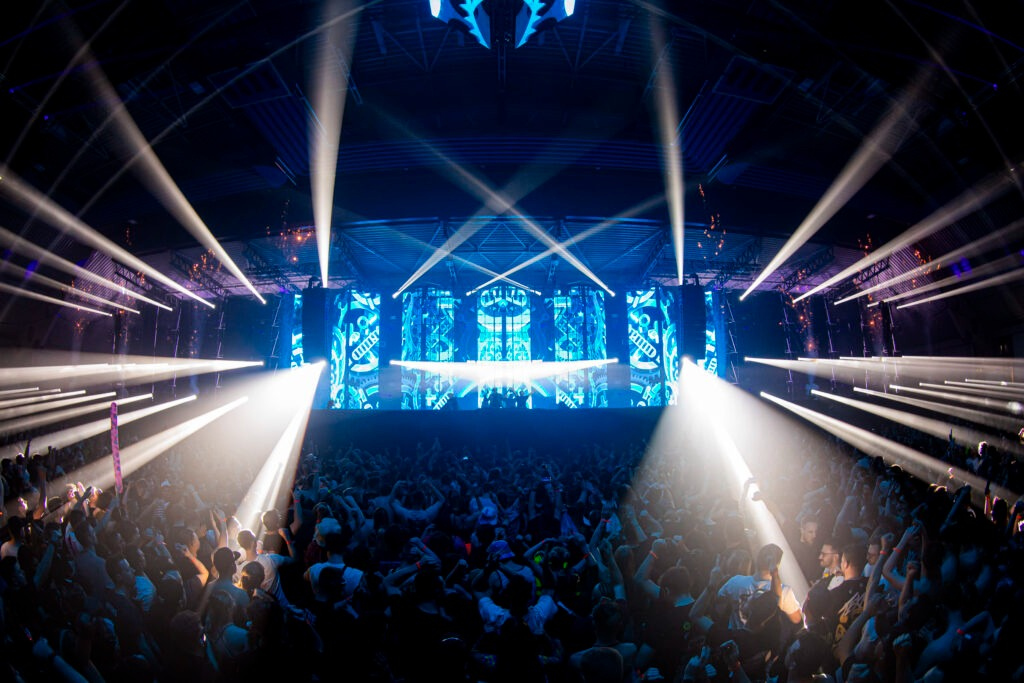 APEX - Enter The Next Dimension