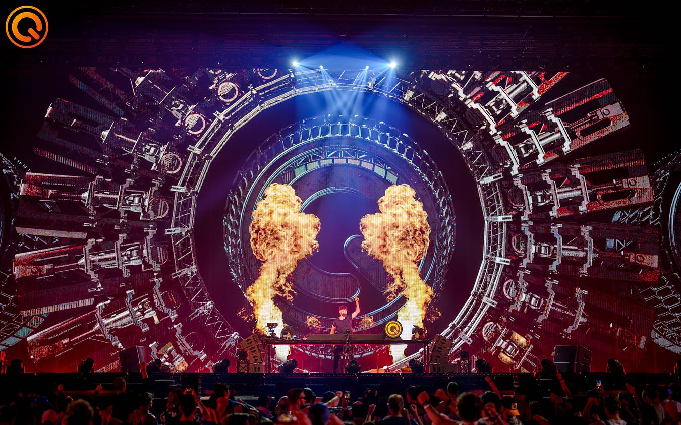 Frontliner & John Harris’ ‘Loud’ turns +10 years